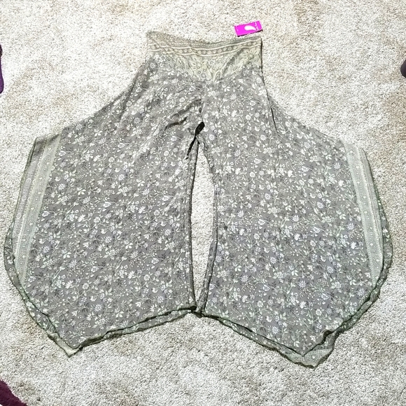 Silk Harem Pants - Picture 3 of 8